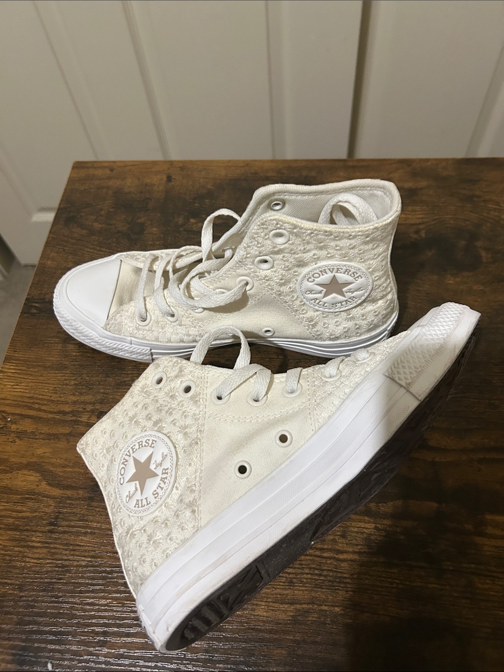 Converse Hightop Ivory Patchwork Women’s Size 6.5